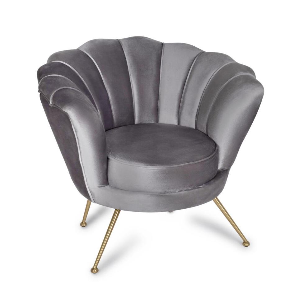 Scalloped Accent Chair  *Grey Velvet*